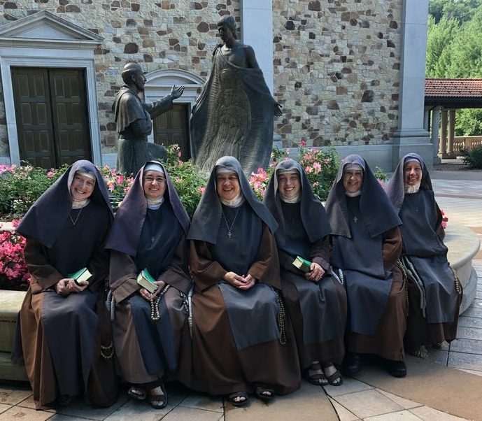 Franciscan Daughters of Mary